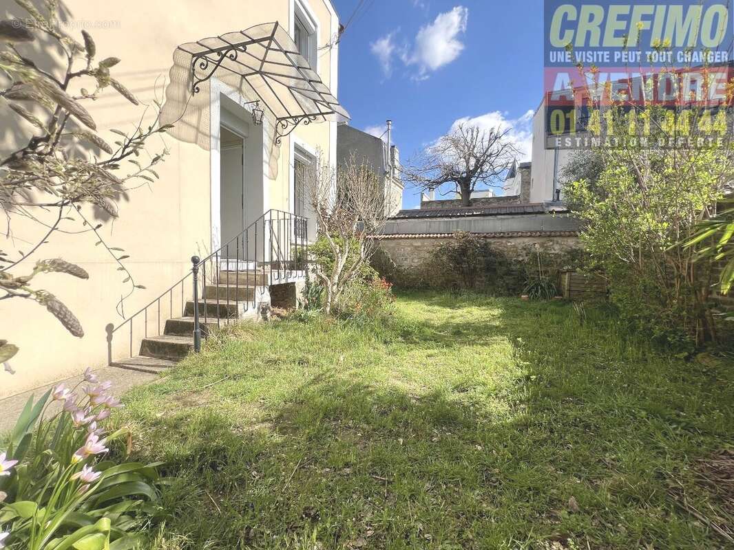 Maison à ASNIERES-SUR-SEINE