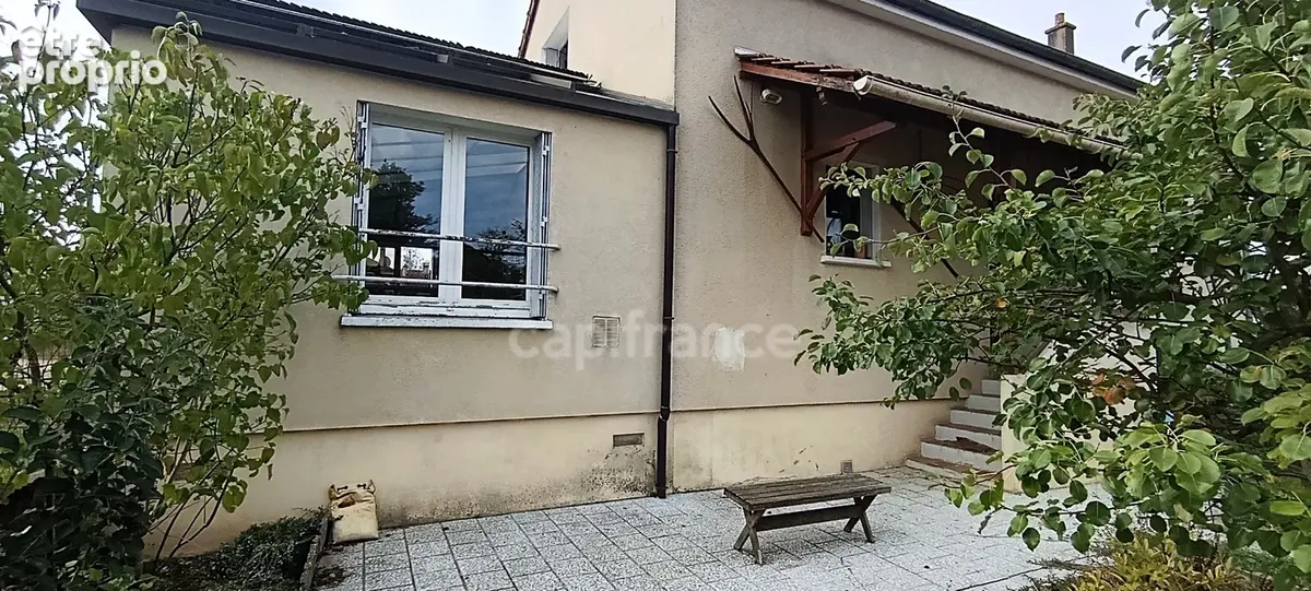 Virginie MASSON Capifrance vous propose à CHABLIS - maison de 150m² environ - 4 chambres - sous sol - photo 2