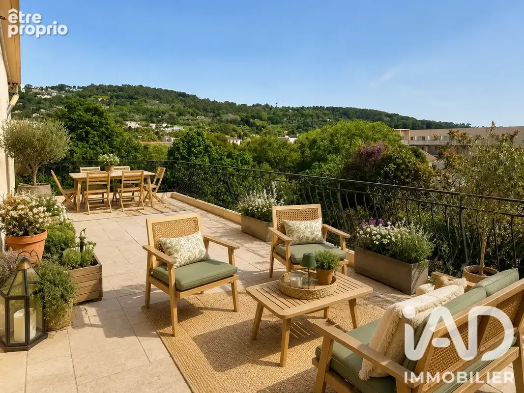 Photo 1 - Appartement à MOUANS-SARTOUX