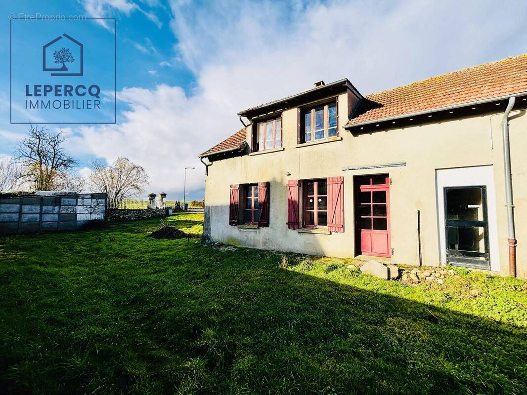 Maison à LA FERTE-MILON