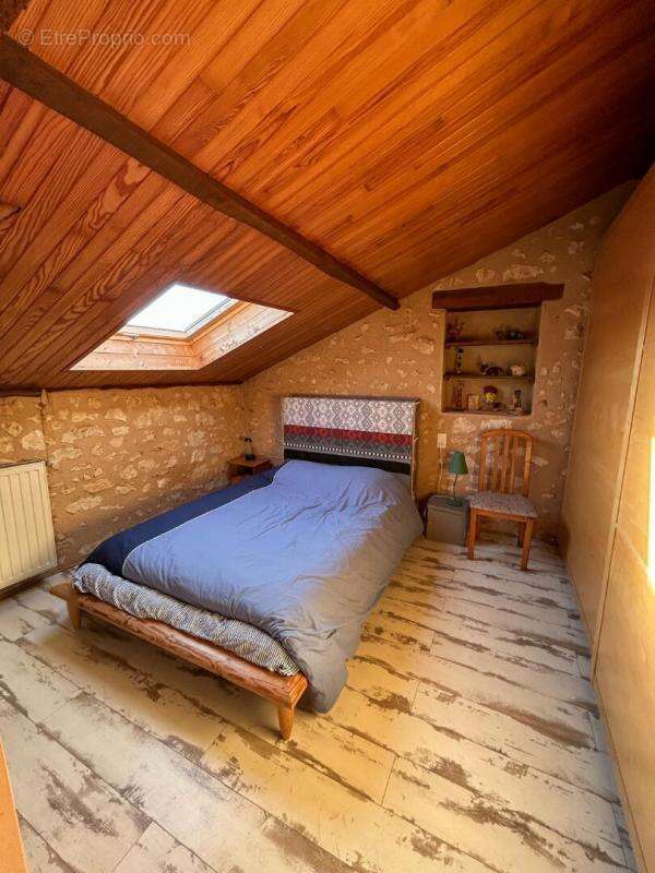 Maison à CHATEAU-L&#039;EVEQUE