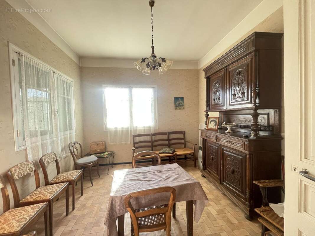 Maison à PAULHAN