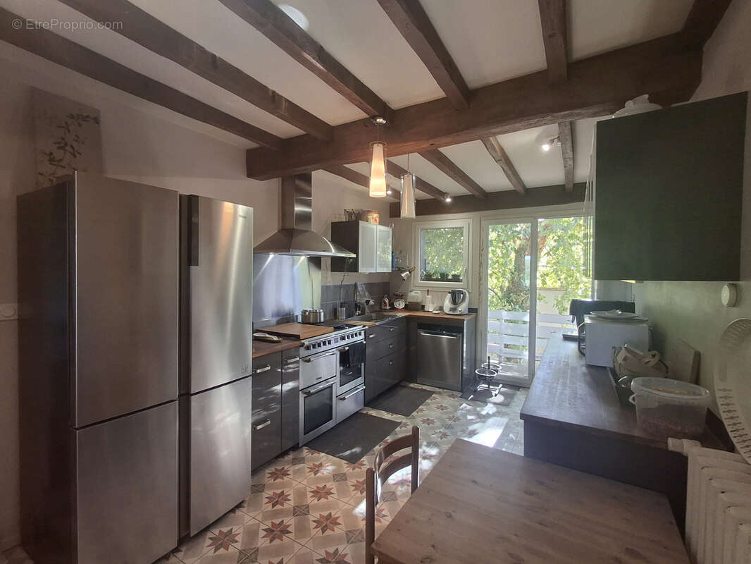 Maison à RENNEVILLE