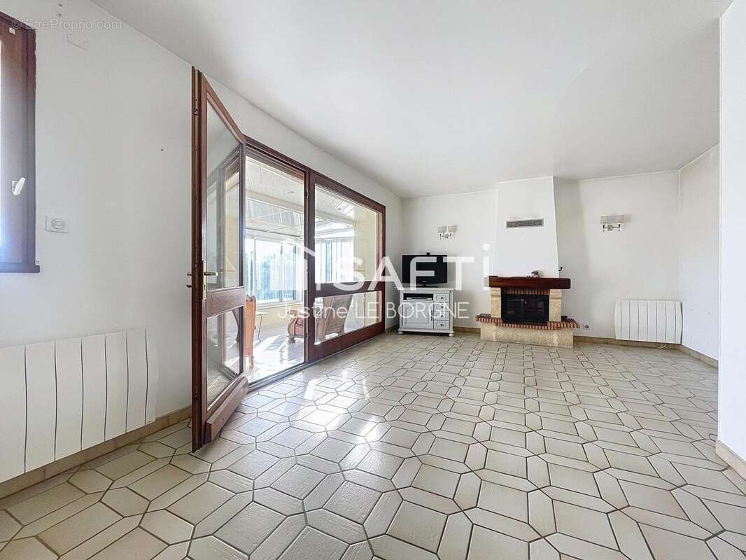 Photo 2 - Maison à MAHALON