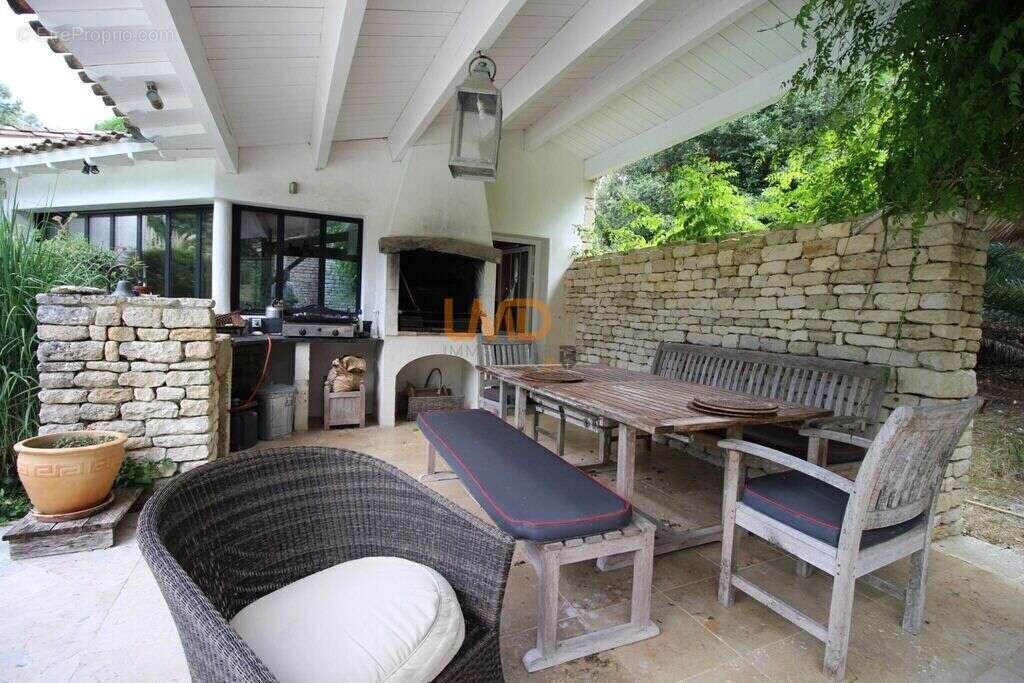 Maison familiale avec piscine chauffée – Proximité plage - photo 3