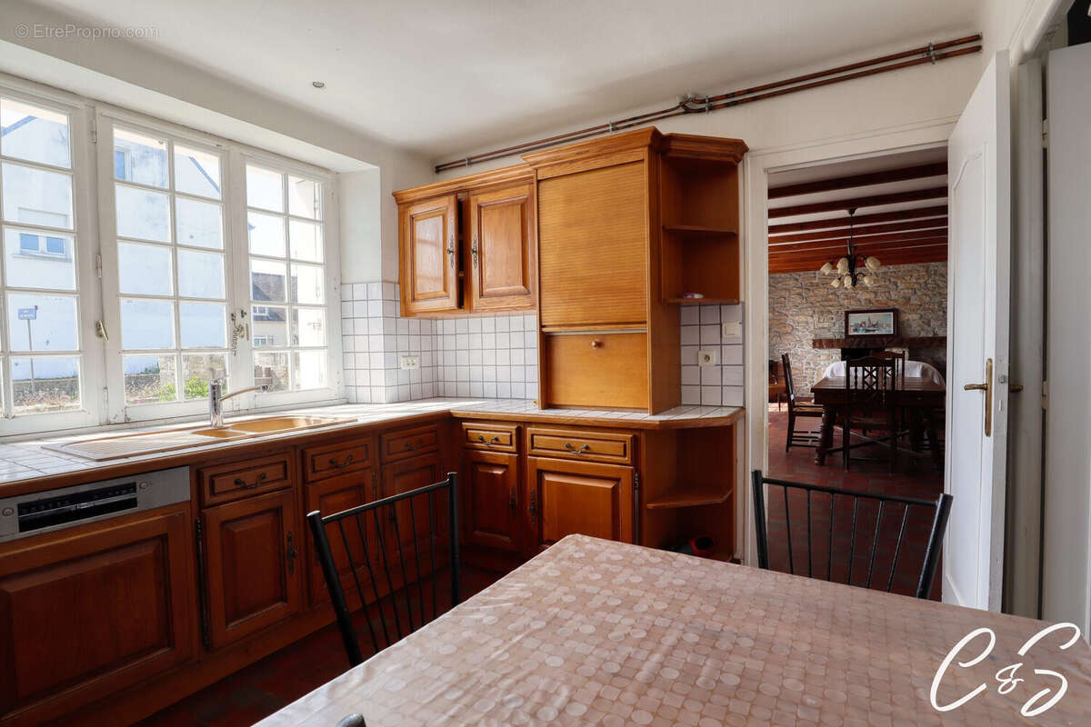 Maison à TREFFIAGAT