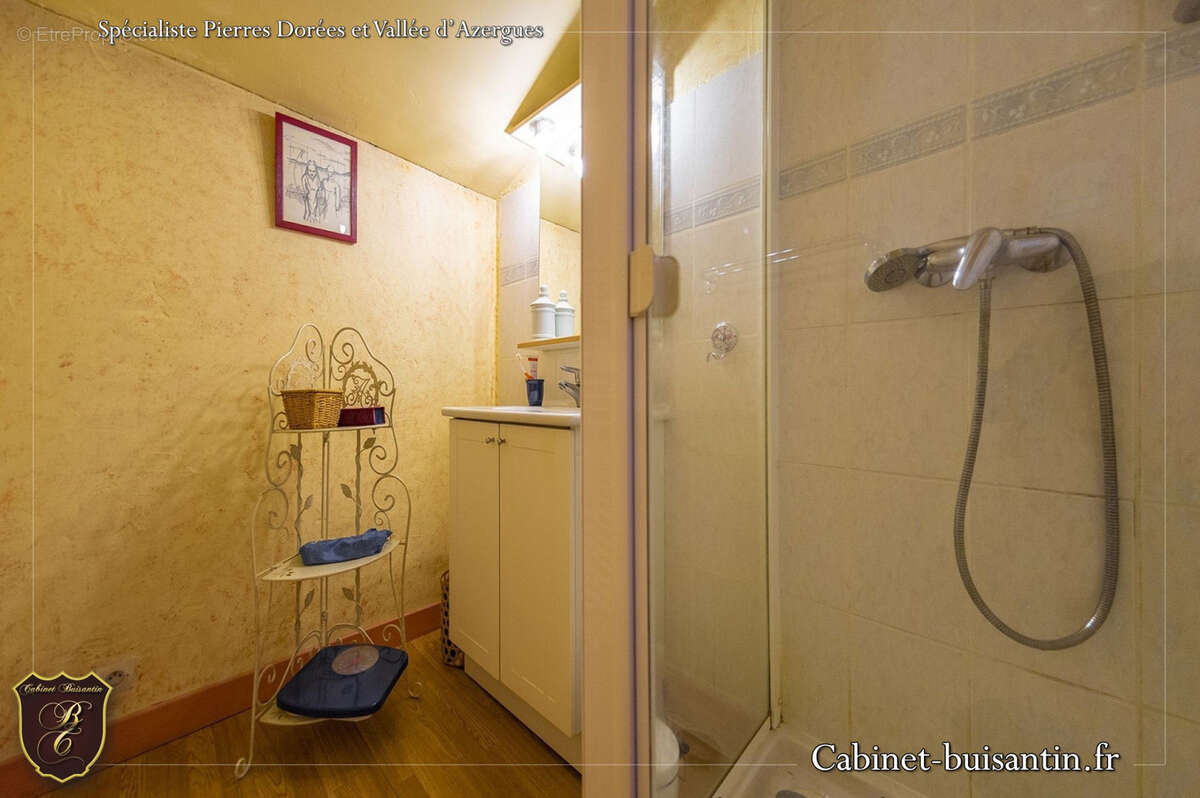 Maison de village en pierres - photo 12