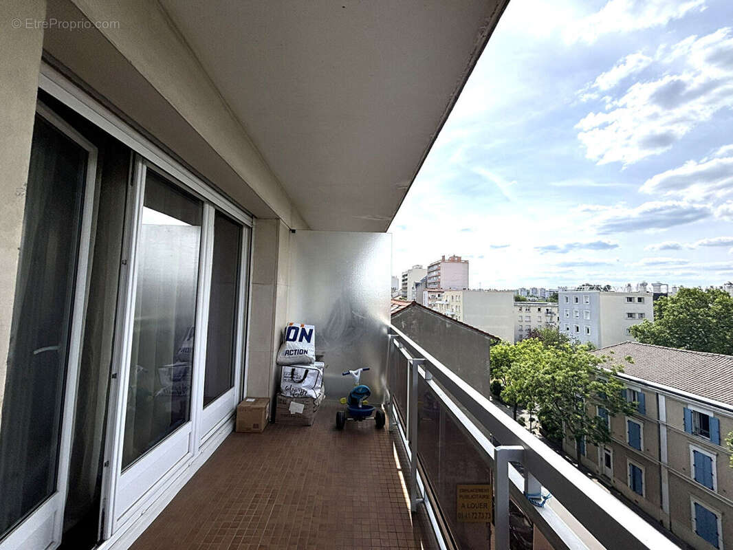 Appartement à EPINAY-SUR-SEINE