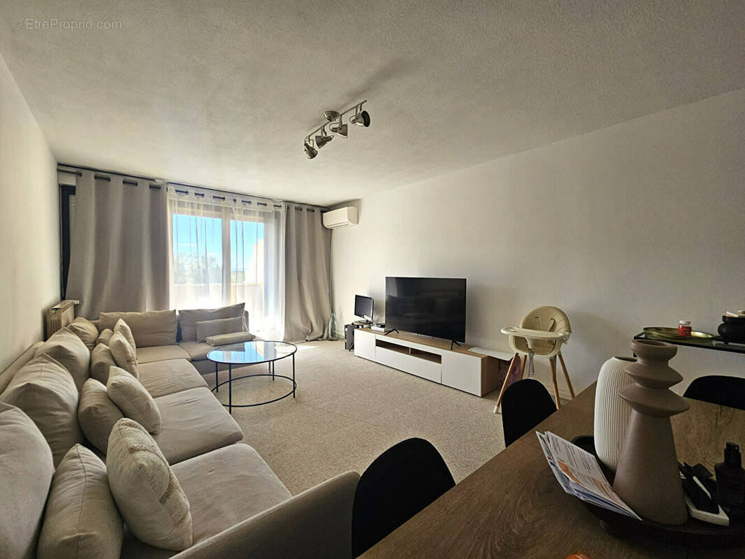 Appartement à LES ANGLES