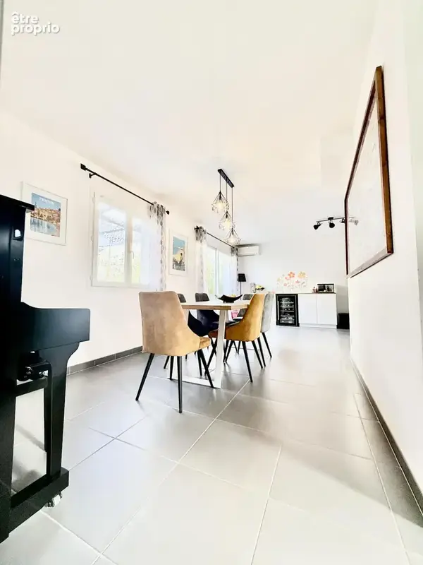 À vendre   Maison récente avec terrasse, piscine et garage à Restinclières - photo 6