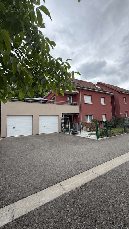 RARE T4 rez-de-jardin avec garage pour INVESTISSEUR - photo 2