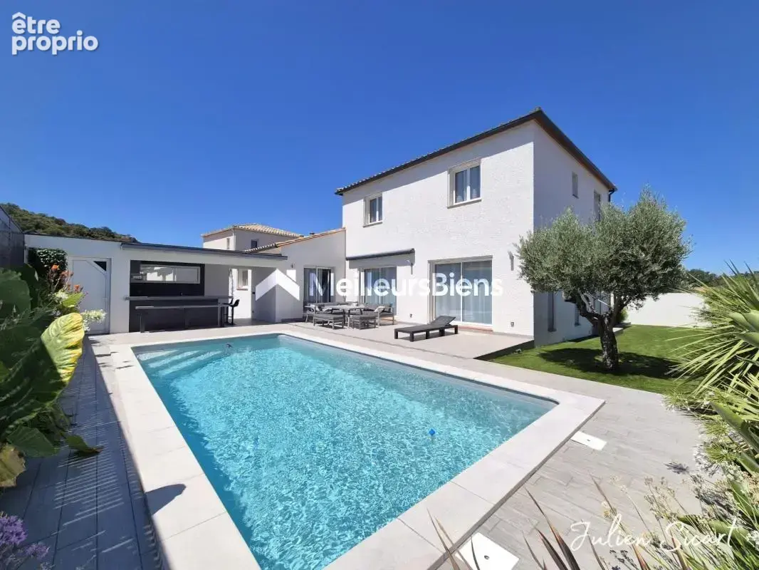 Maison à CORBERE