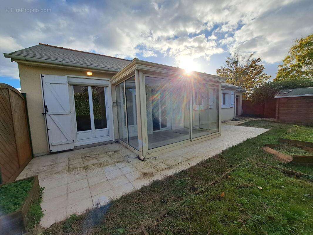 Maison à LES PONTS-DE-CE