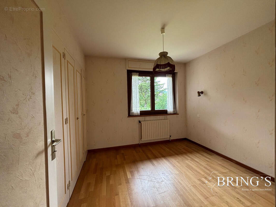 Maison à SAINT-PIERRE-EN-FAUCIGNY