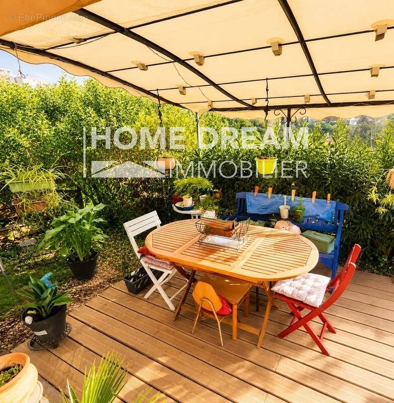 Maison 193 m² à La Seyne-Sur-Mer  - photo 6
