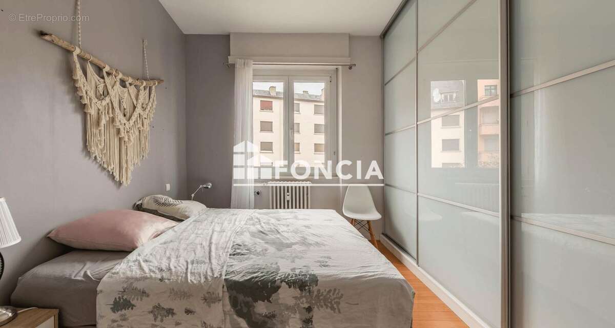 À VENDRE – Strasbourg Bourse – Bel appartement 4 pièces de 95.14 m² avec garage, cave et grenier - photo 7
