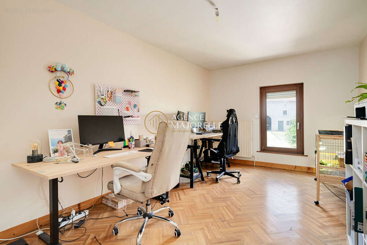 Maison familiale 175 m² , 4 chambres,dressing, Jardin sans vis-à-vis ,Proche Nancy - photo 14