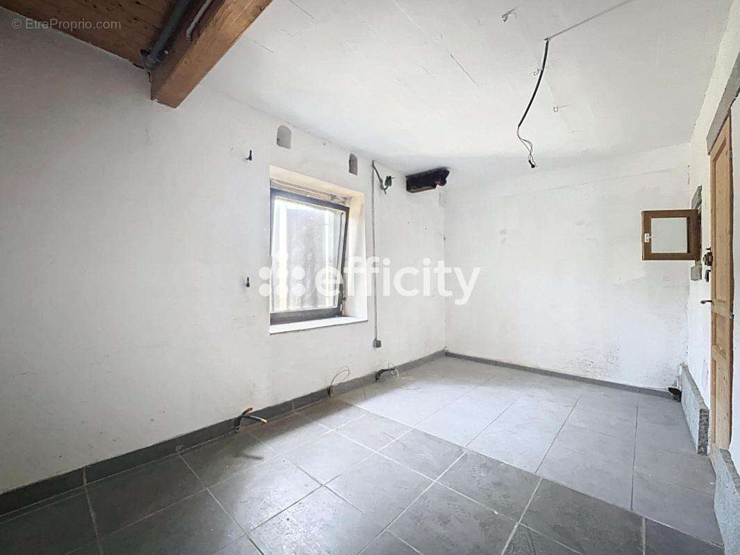 Maison 156 m² à Marignier  - photo 11