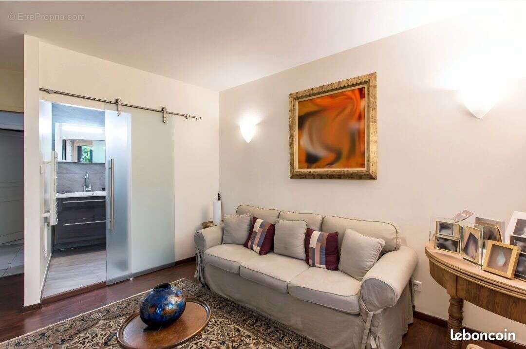 181 m² d'exception et 130 m² de terrasse à l'Orangerie - photo 14