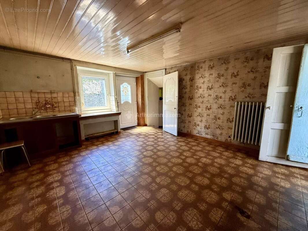 Maison à LIFFOL-LE-GRAND