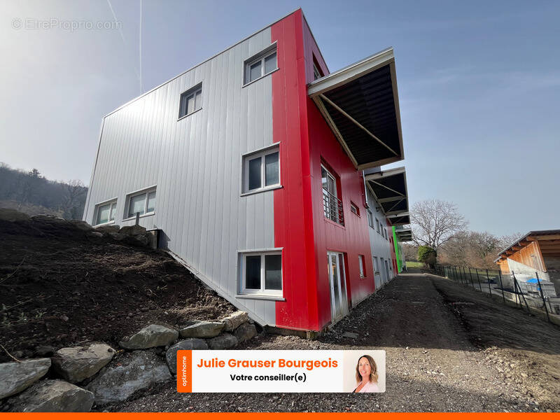 Commerce à MAXILLY-SUR-LEMAN