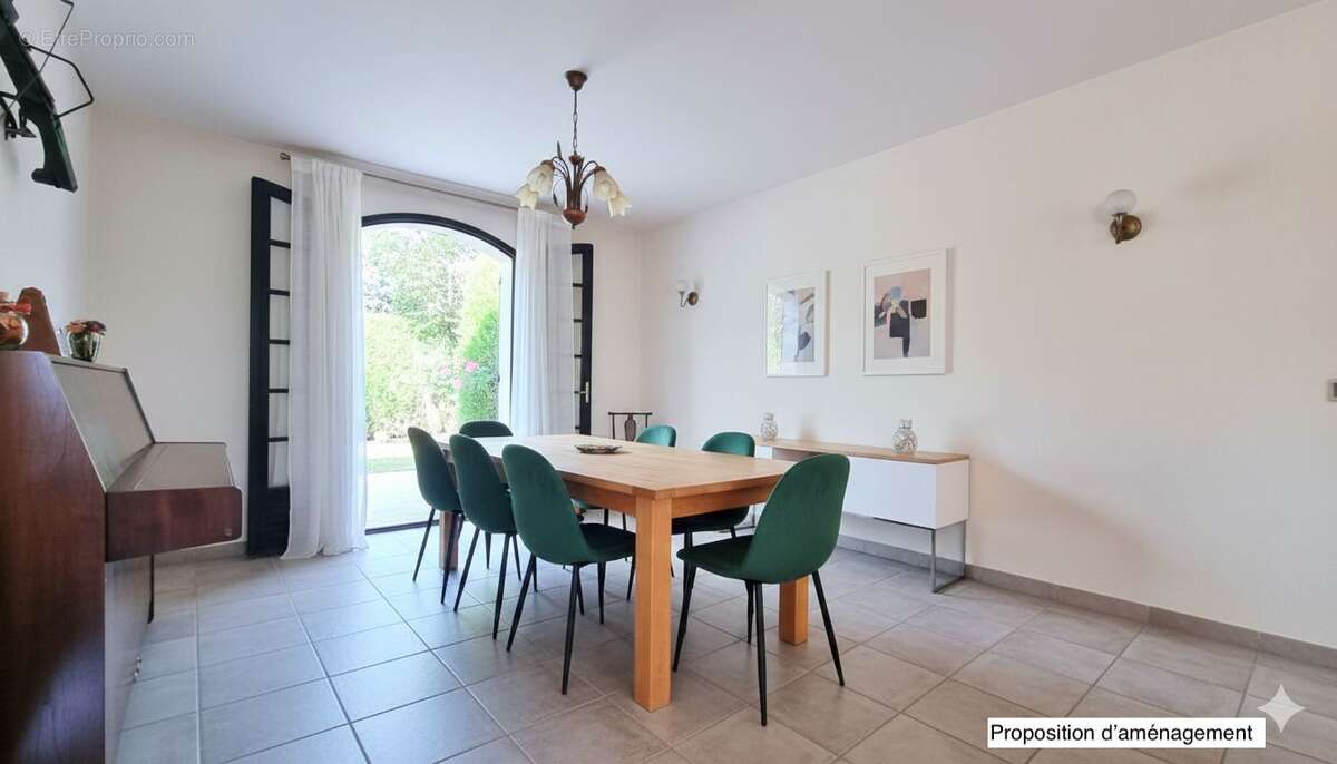 Maison à MONTSOULT