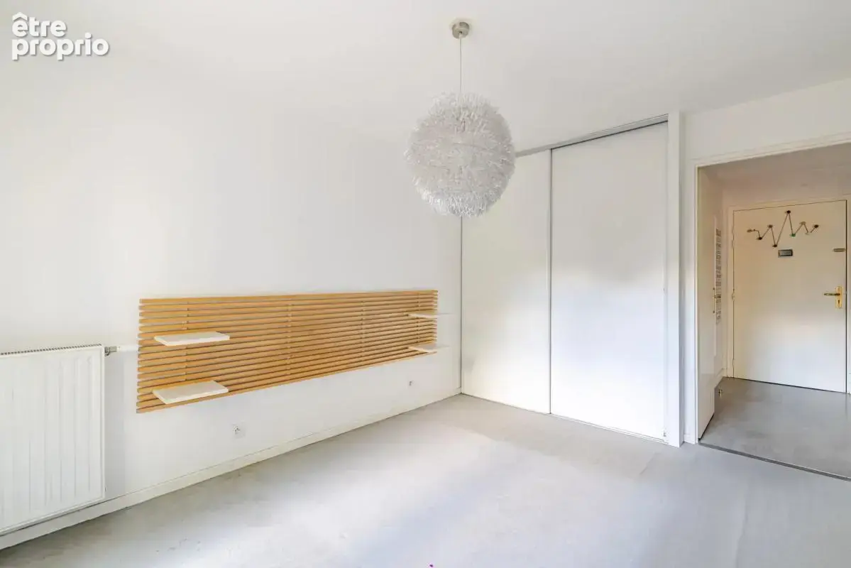 Appartement de 4 pièces de 70 m² à Stains - photo 10
