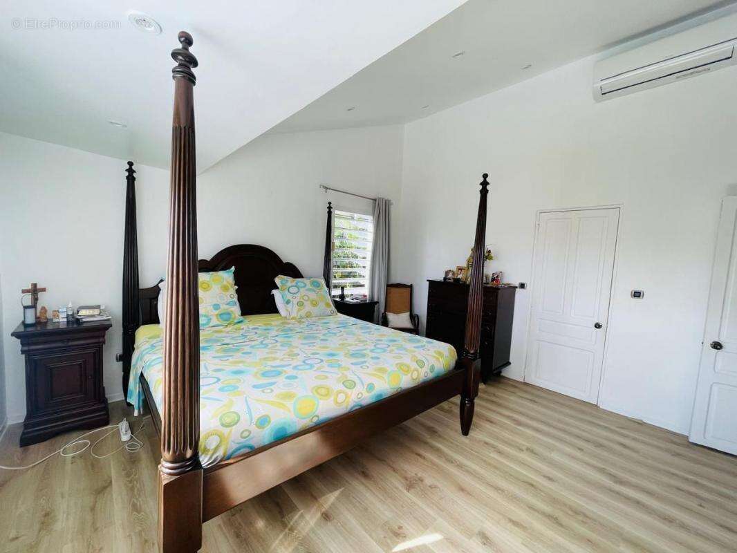 Maison à SCHOELCHER