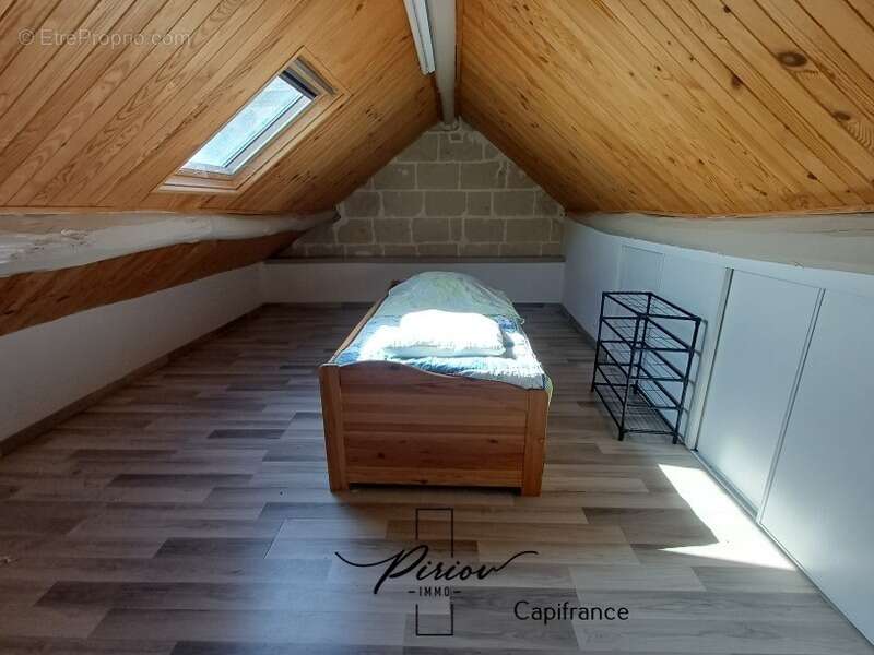 Maison à GENNES