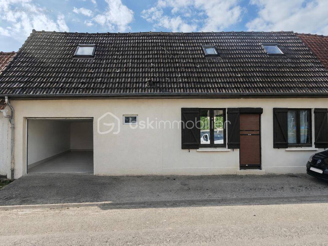 Maison à VALINES