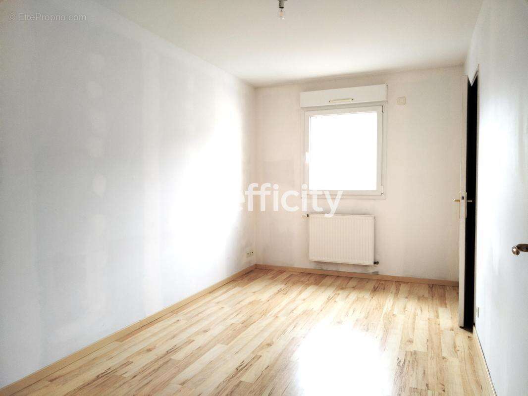 Appartement à PERIERS