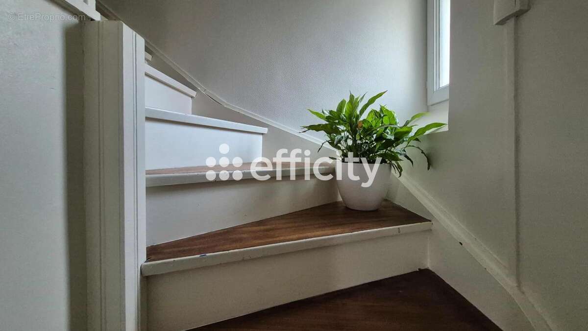 Appartement à CHELLES
