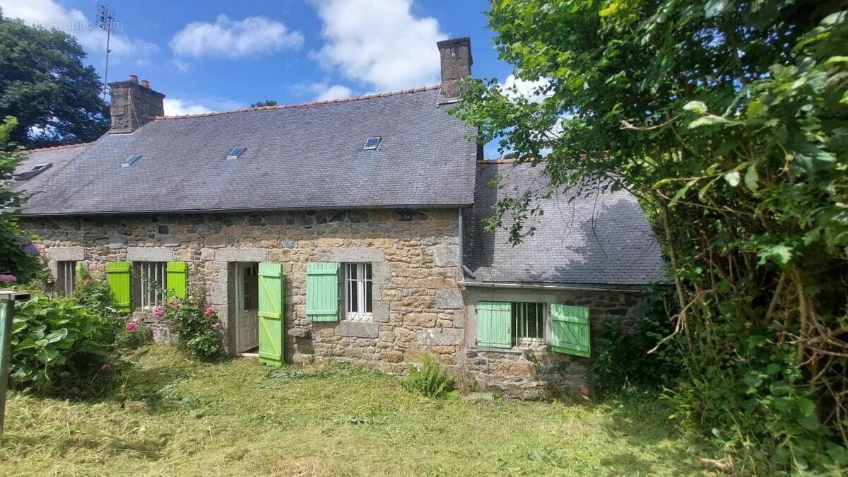 Maison à PEDERNEC