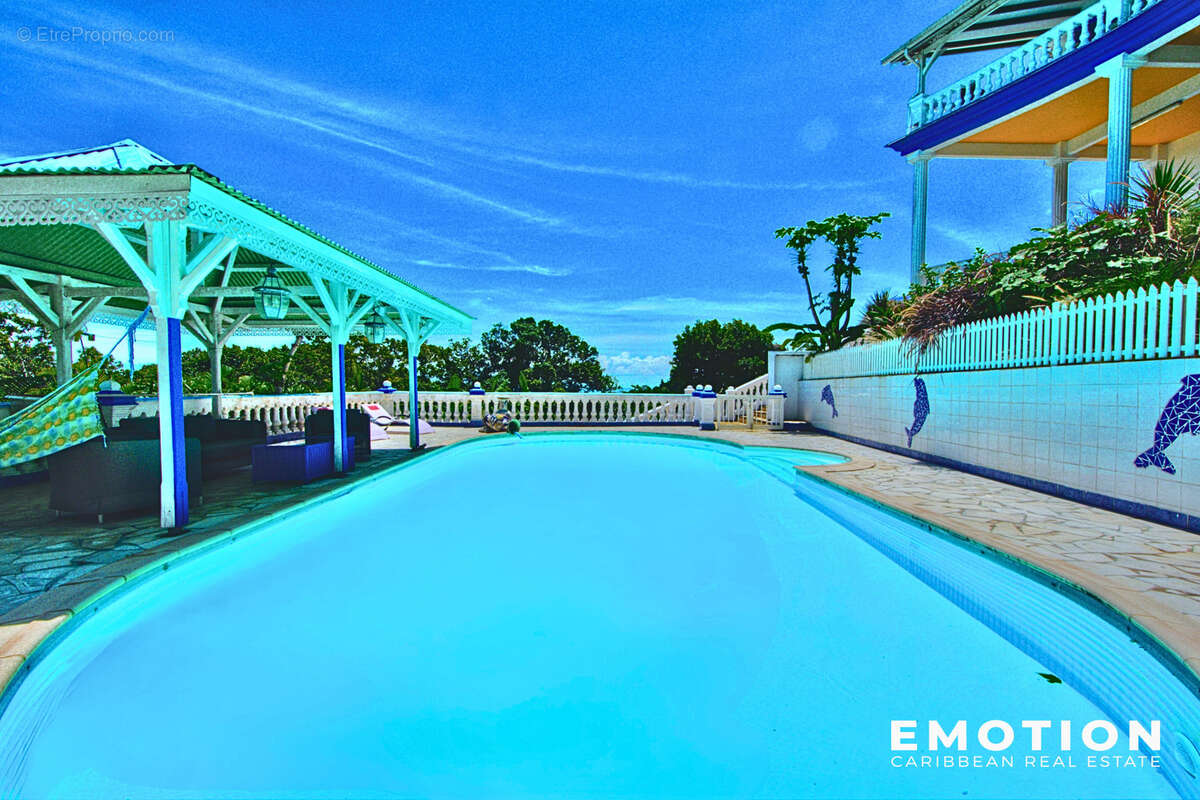 Maison à SAINTE-ROSE