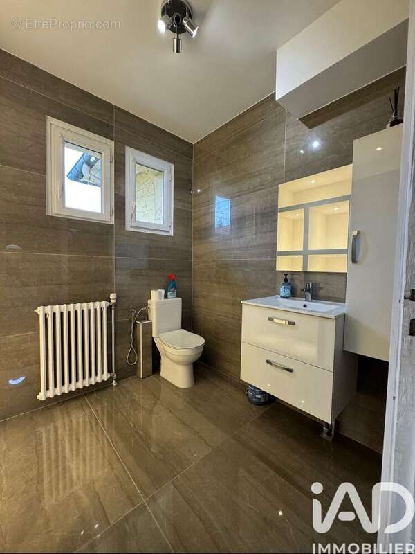 Photo 6 - Maison à CANNES-ECLUSE