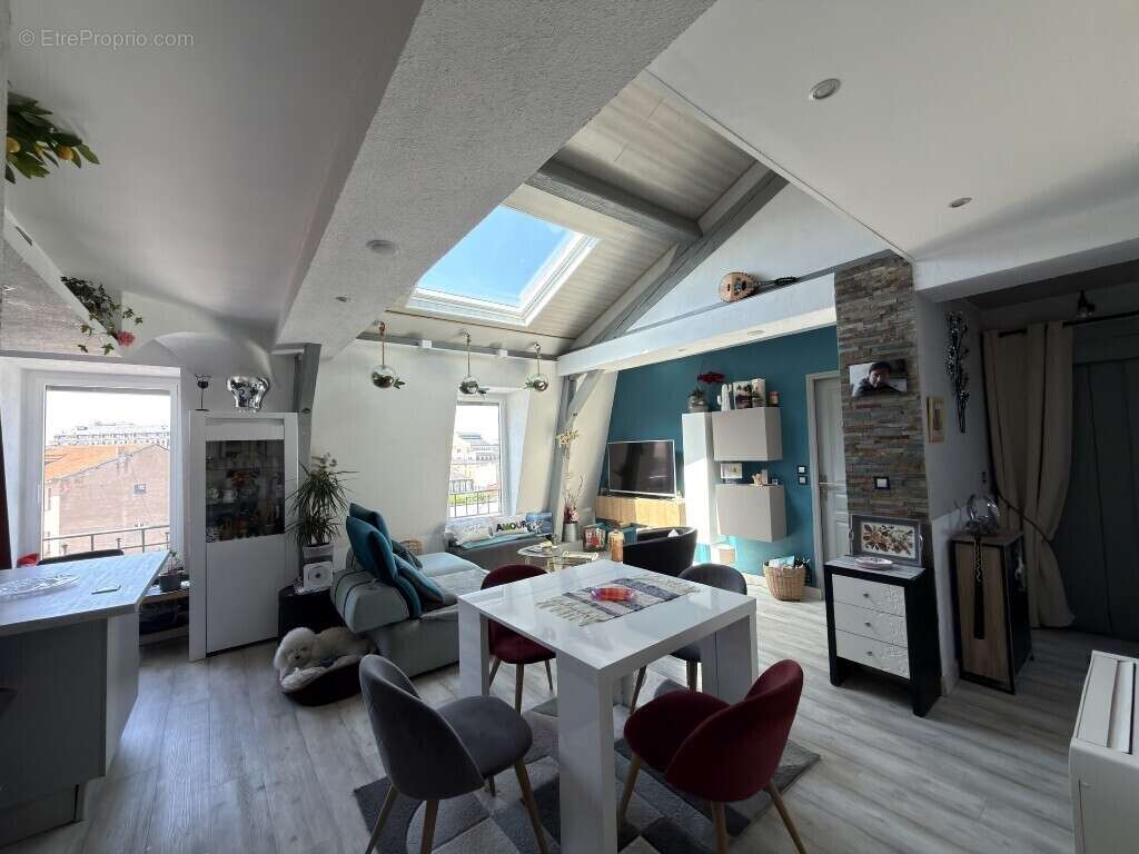 Appartement à VICHY