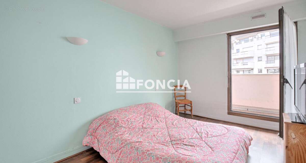 Appartement à CHATILLON