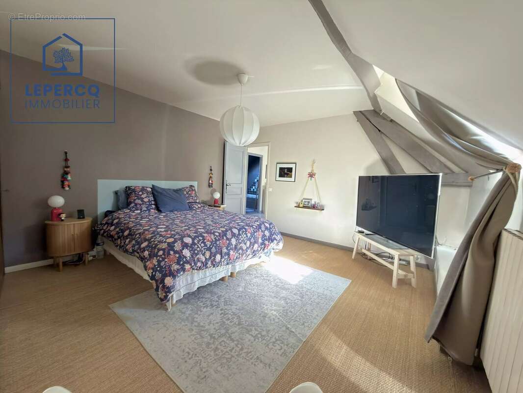 Maison à VILLERS-COTTERETS