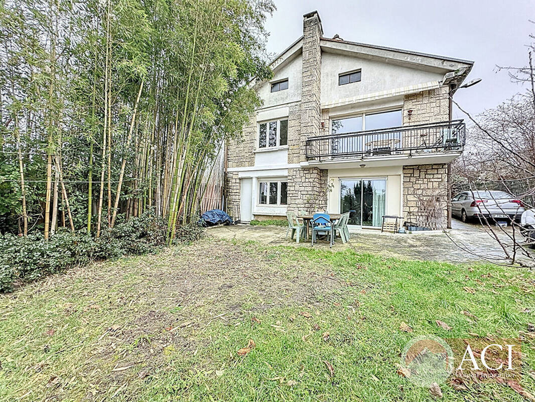 Maison à DEUIL-LA-BARRE