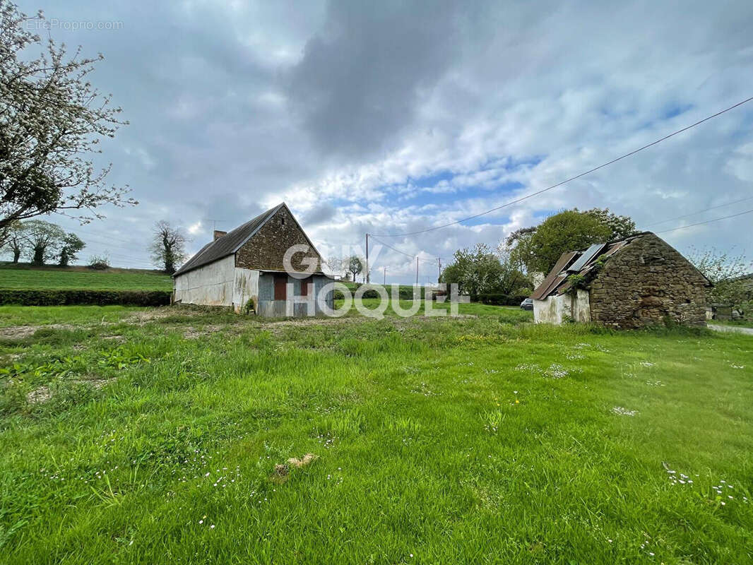 Maison à ISIGNY-LE-BUAT