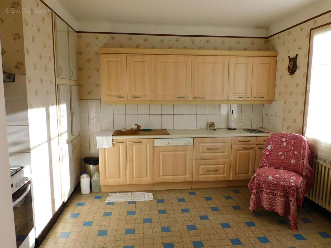 Photo 3 - Maison à SAINT-MEDARD-LA-ROCHETTE