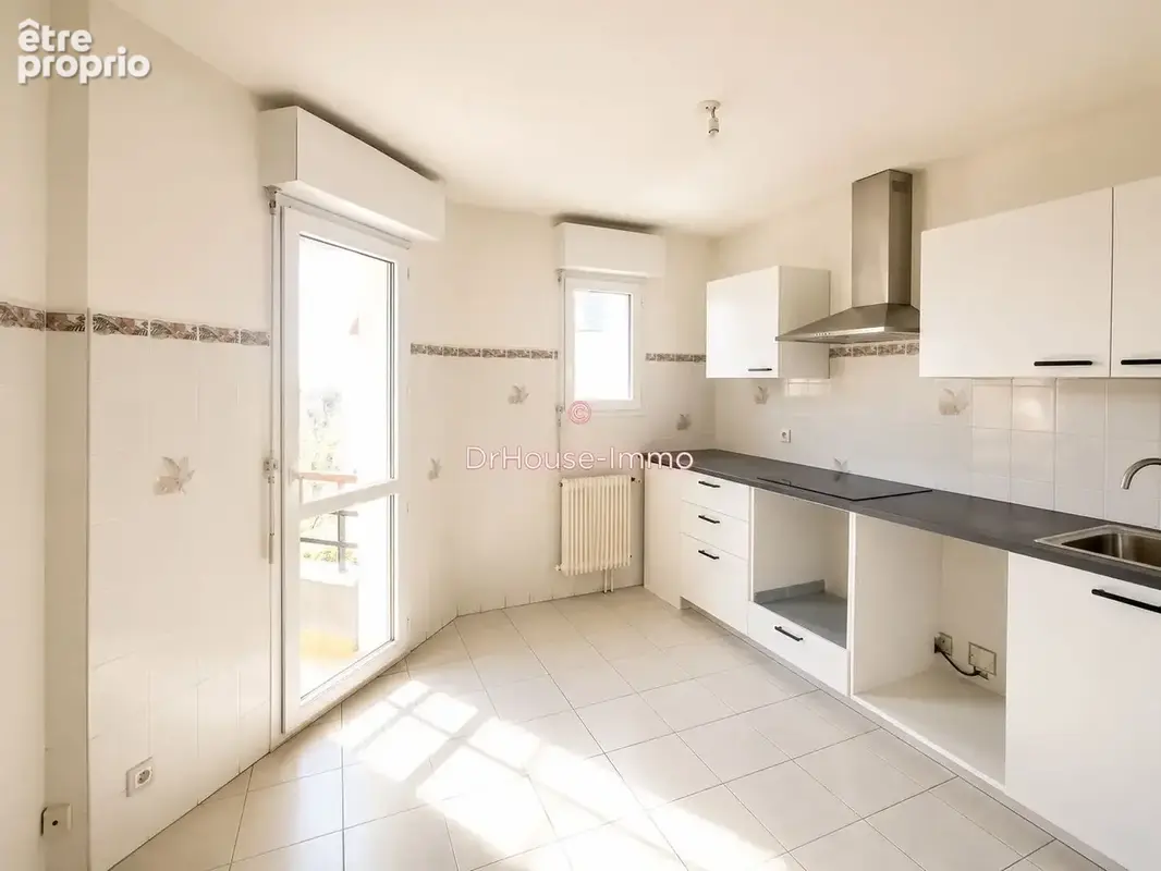 Appartement 73 m² à Saint-Martin-De-Seignanx  - photo 5
