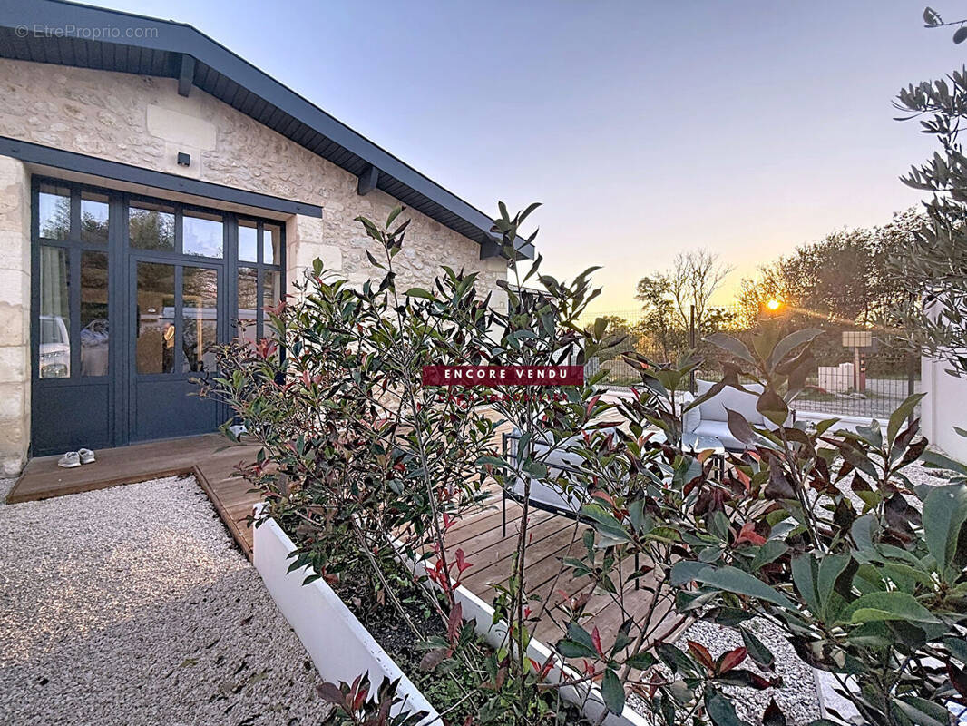 Maison à SALLEBOEUF