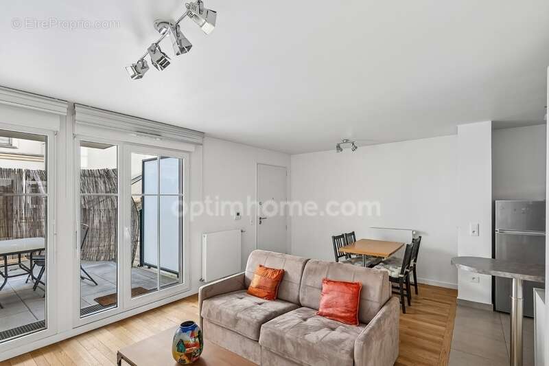 Appartement à MAISONS-ALFORT