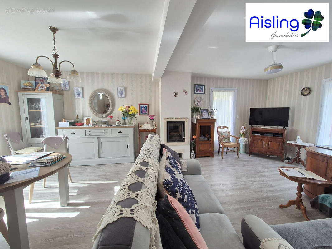 Maison à JOUE-LES-TOURS