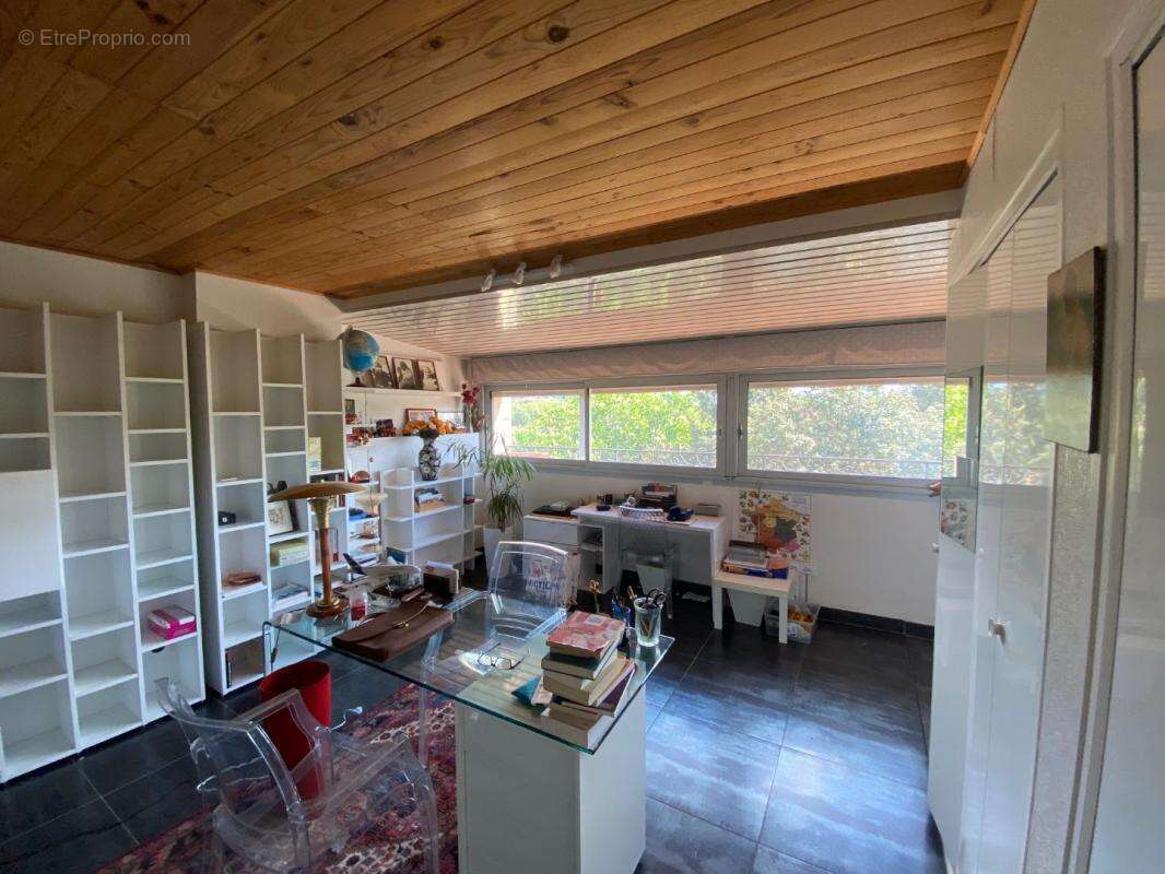 Appartement à CARCASSONNE