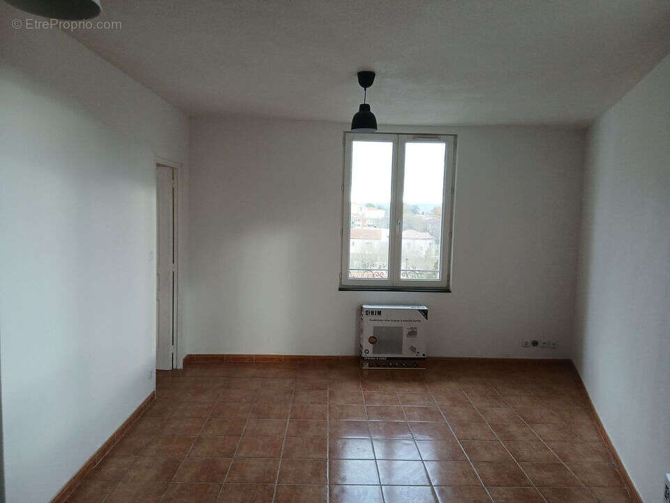 Appartement à SAINTE-TULLE