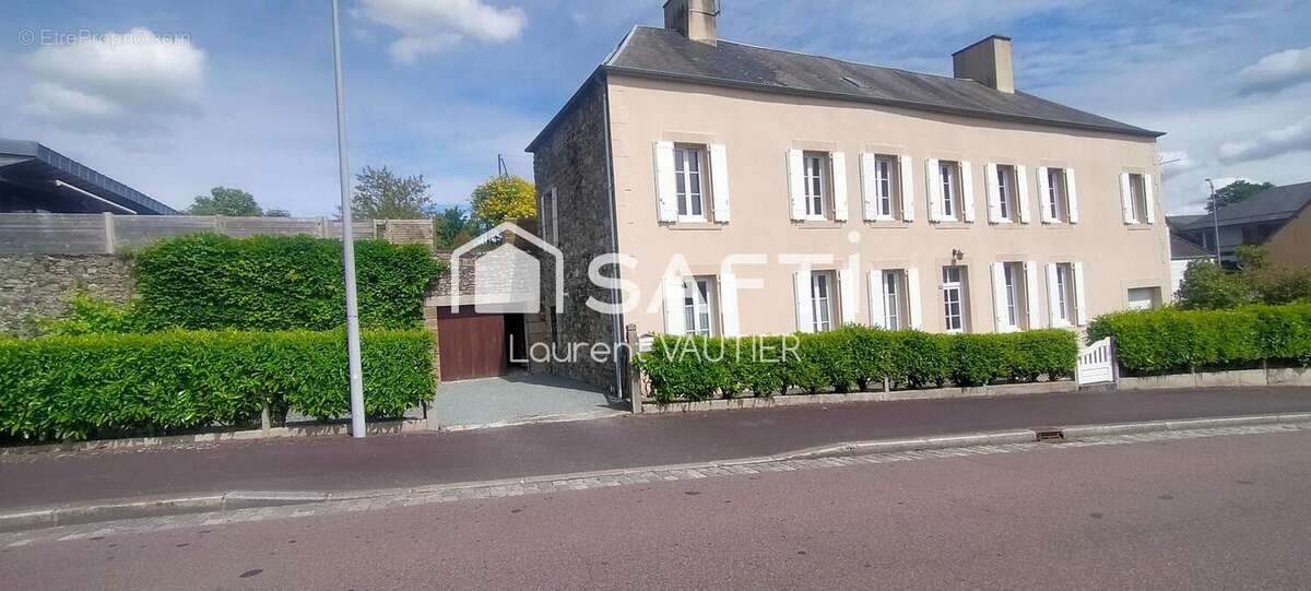 Photo 2 - Maison à COUTANCES