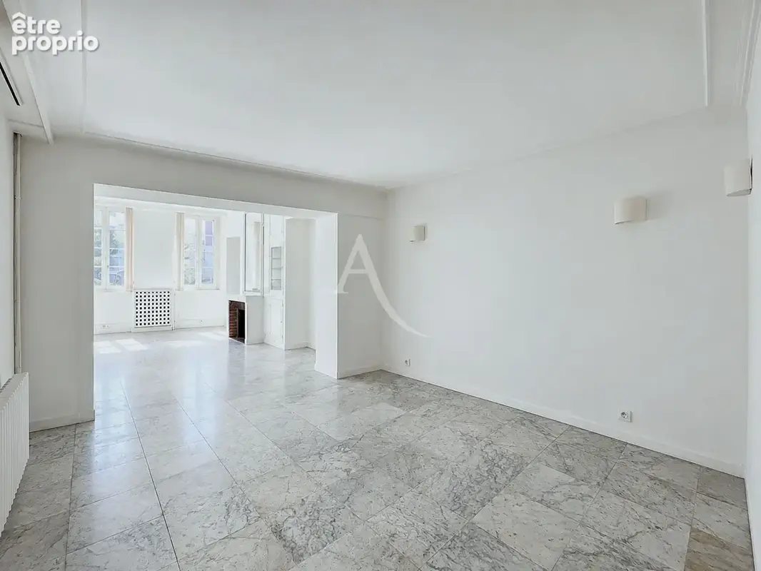 Maison de ville 6 pièces de 102.02 m² - Centre-ville de Saint-Germain-en-Laye - photo 4