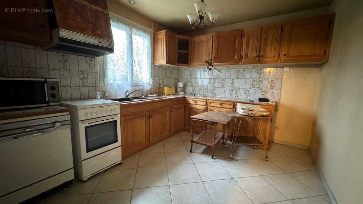 Maison à SAINT-GERMAIN-LES-CORBEIL